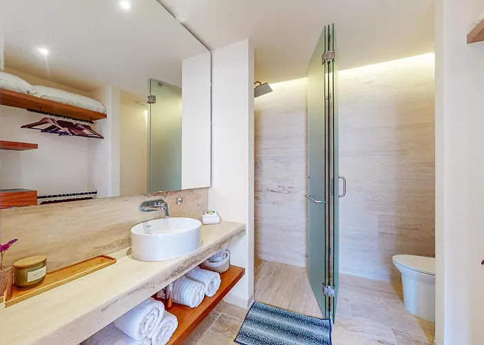 Hotel Ceren 101